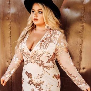 Woman’s “Poppin bottles dress”